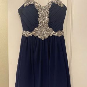Knee Length Formal Dress, Size 5, barely worn